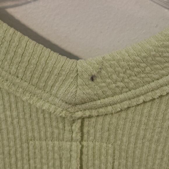 Aerie Wonder Textured Sweatshirt Womens Large Pistachio Green V-Neck *FLAW - Picture 8 of 12